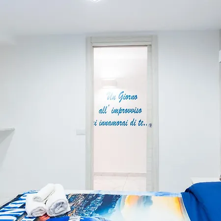 Dimora Maradona Ai Spagn0li Apartman *